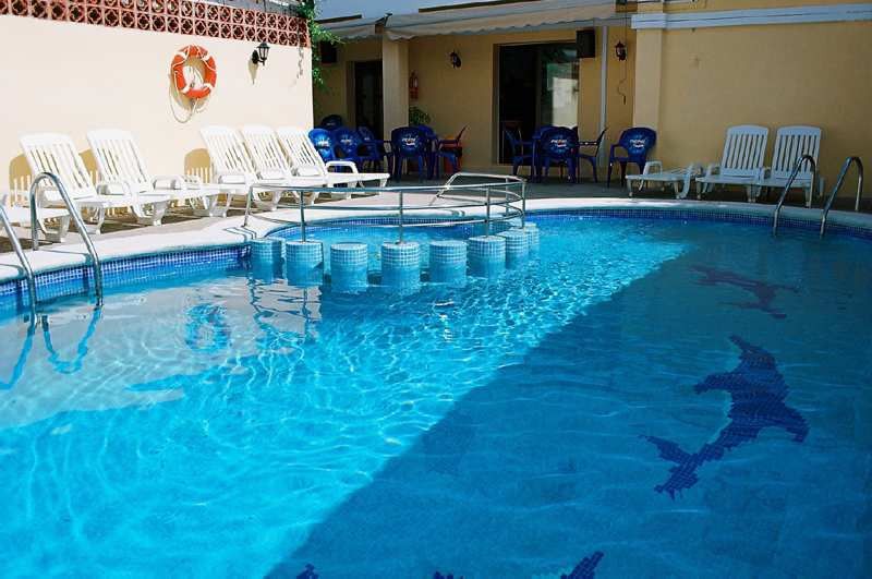 Hostal Rosalia ซานอันโตนิโอ ภายนอก รูปภาพ
