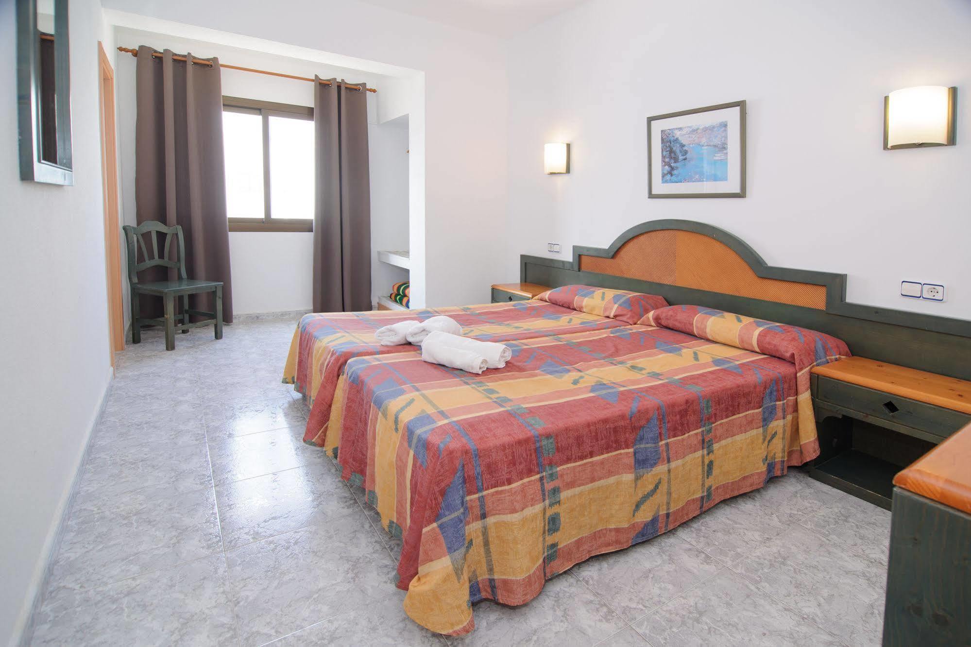 Hostal Rosalia ซานอันโตนิโอ ภายนอก รูปภาพ