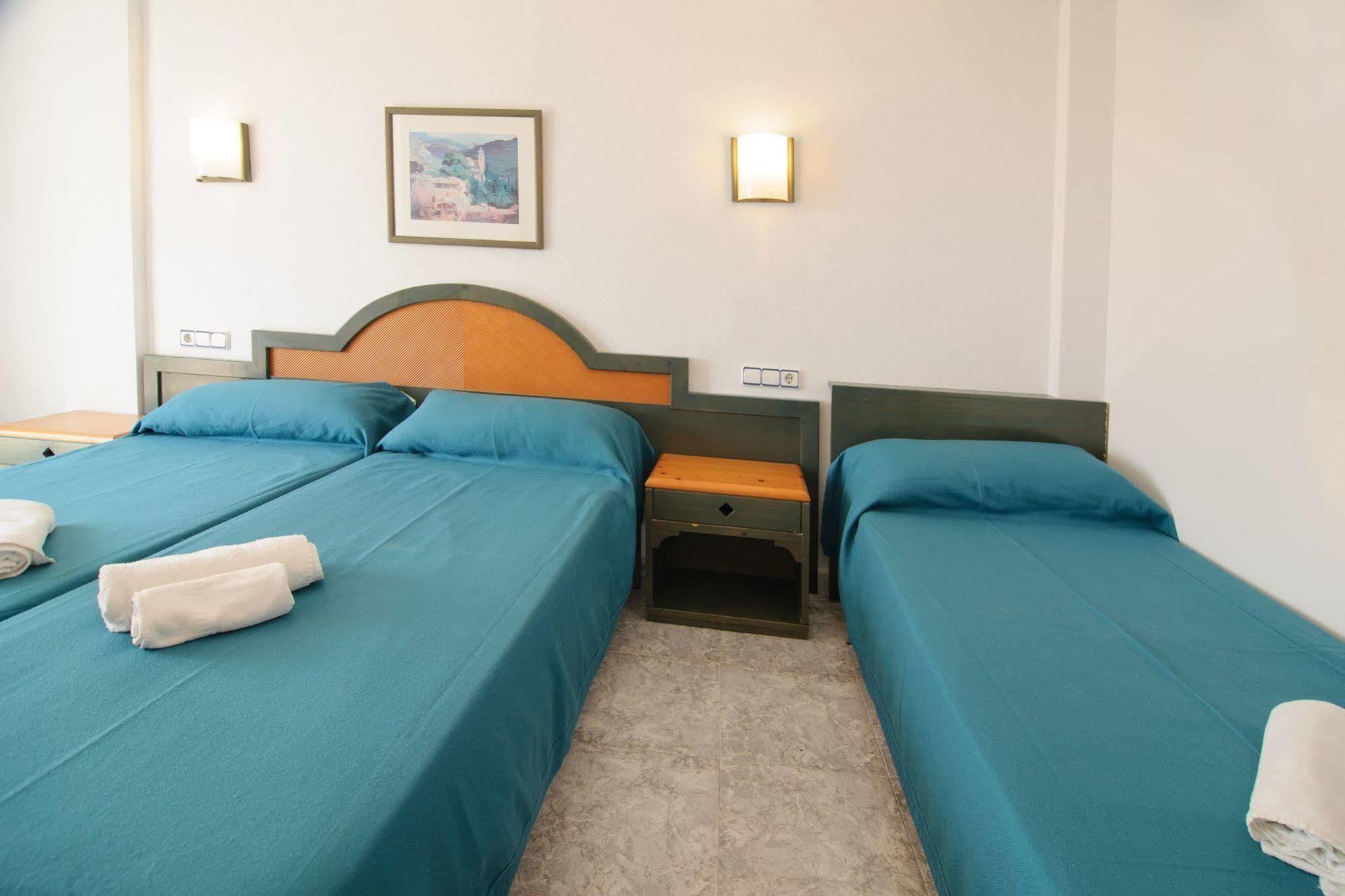 Hostal Rosalia ซานอันโตนิโอ ภายนอก รูปภาพ