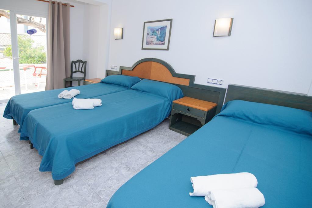 Hostal Rosalia ซานอันโตนิโอ ภายนอก รูปภาพ